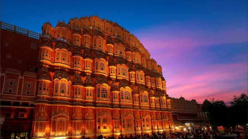 Rajasthan tour packages - Royal palaces and desert safari